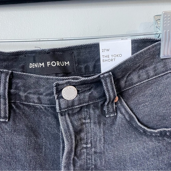 Aritzia Denim Forum
The Yoko Hi-Rise Jean Short black size 27 - Picture 8 of 11
